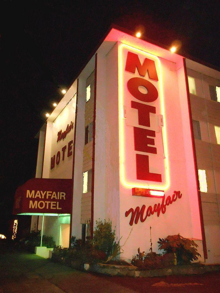 Mayfair Motel Victoria Dış mekan fotoğraf